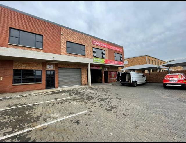 INDUSTRIAL PROPERTY TO RENT IN HENNOPSPARK